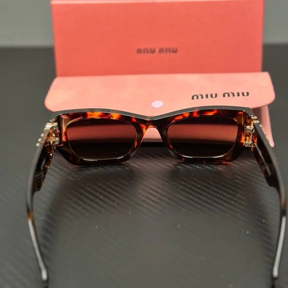 Miu Miu Tortoise Shell Sunglasses - Picture 5 of 10